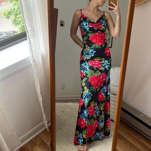 Cute summery floral floor length dress